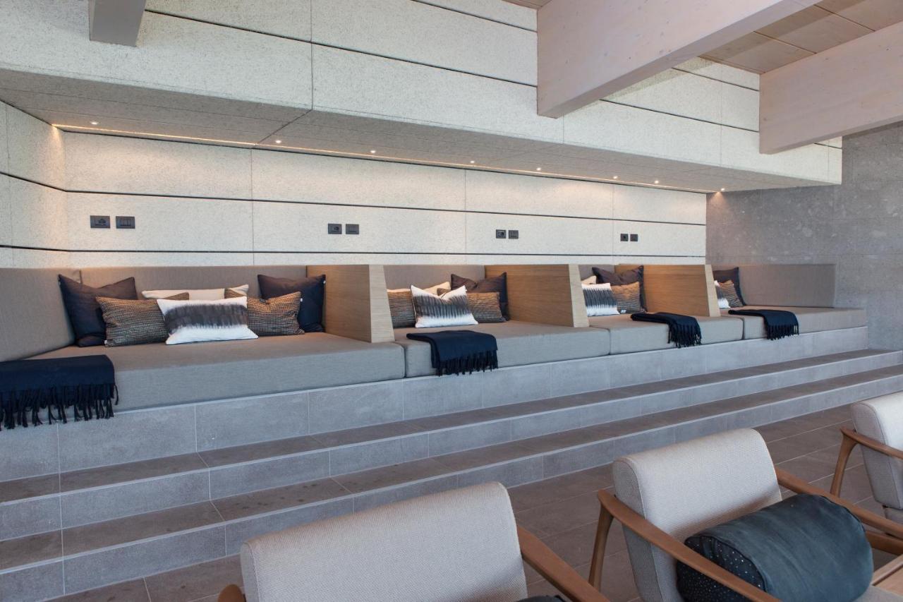 Serviced Apartments By Hotel De Charme Лавено Екстериор снимка