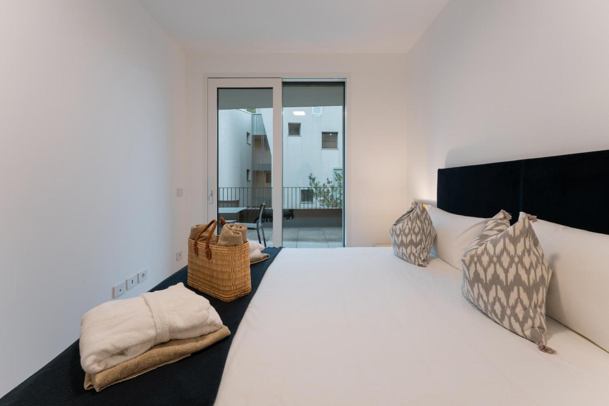 Serviced Apartments By Hotel De Charme Лавено Екстериор снимка