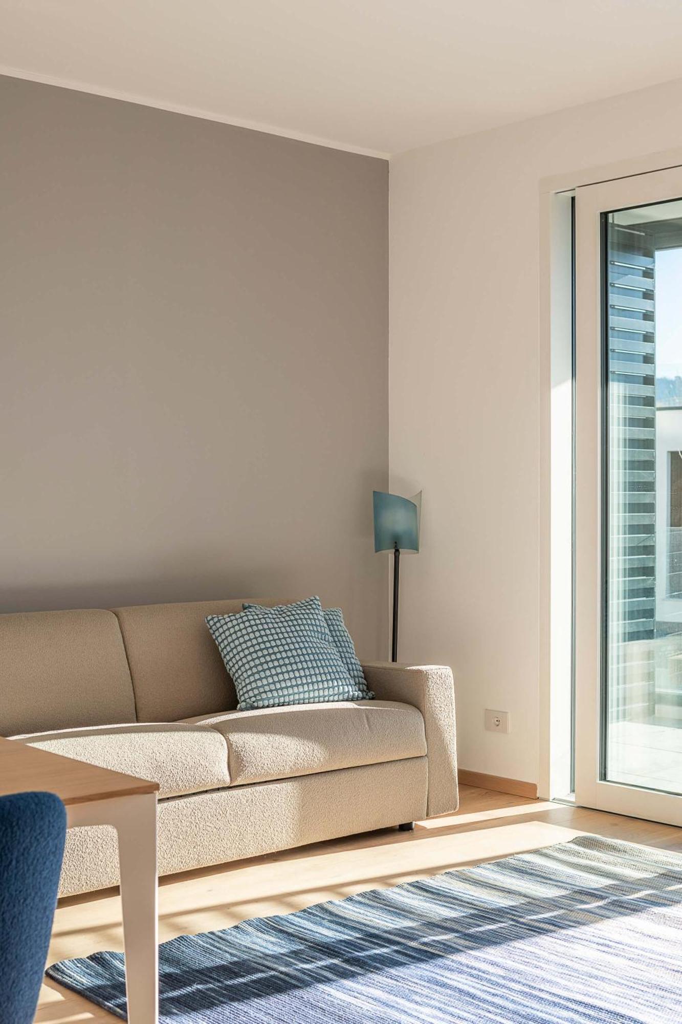 Serviced Apartments By Hotel De Charme Лавено Екстериор снимка