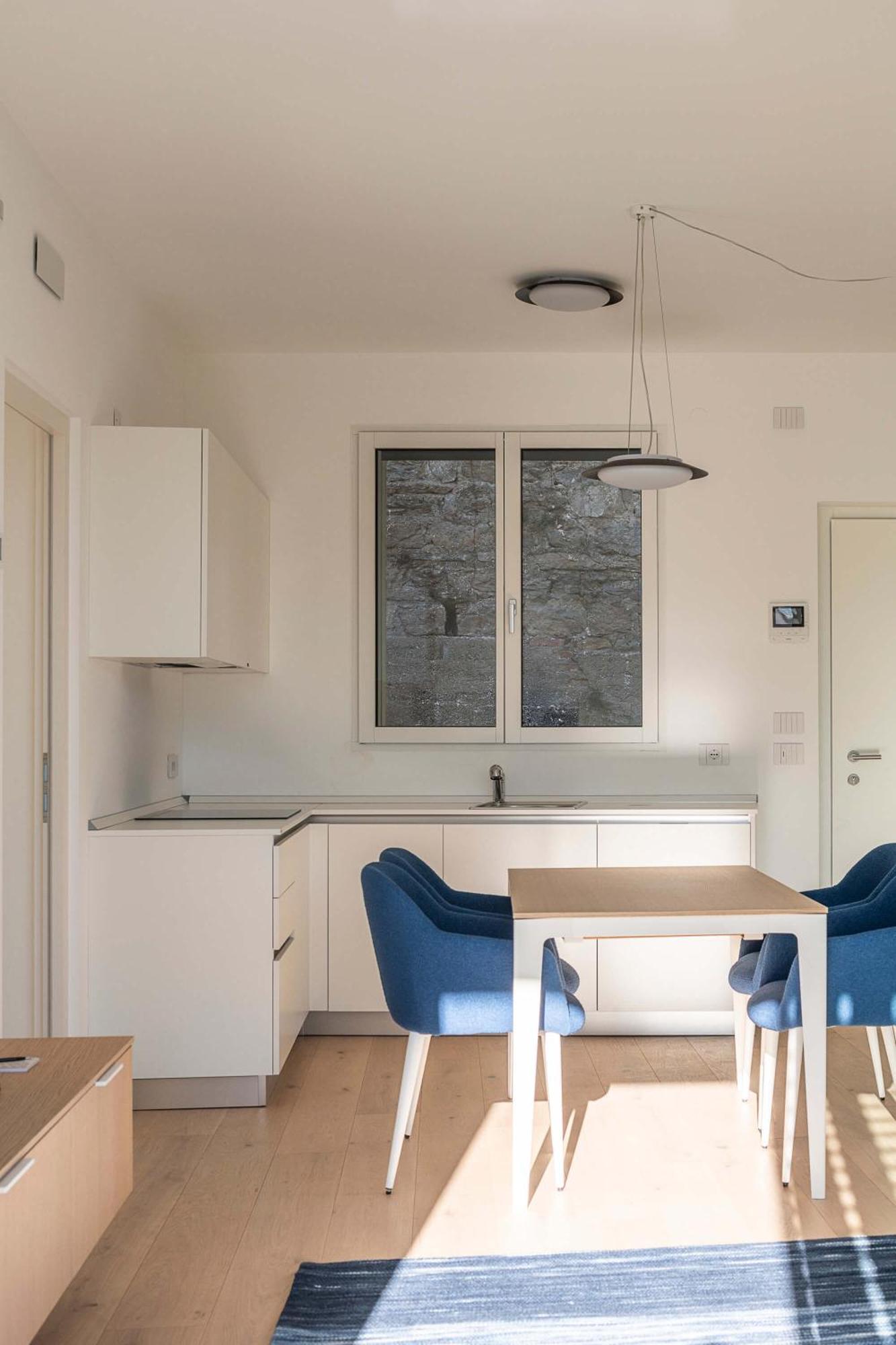 Serviced Apartments By Hotel De Charme Лавено Екстериор снимка