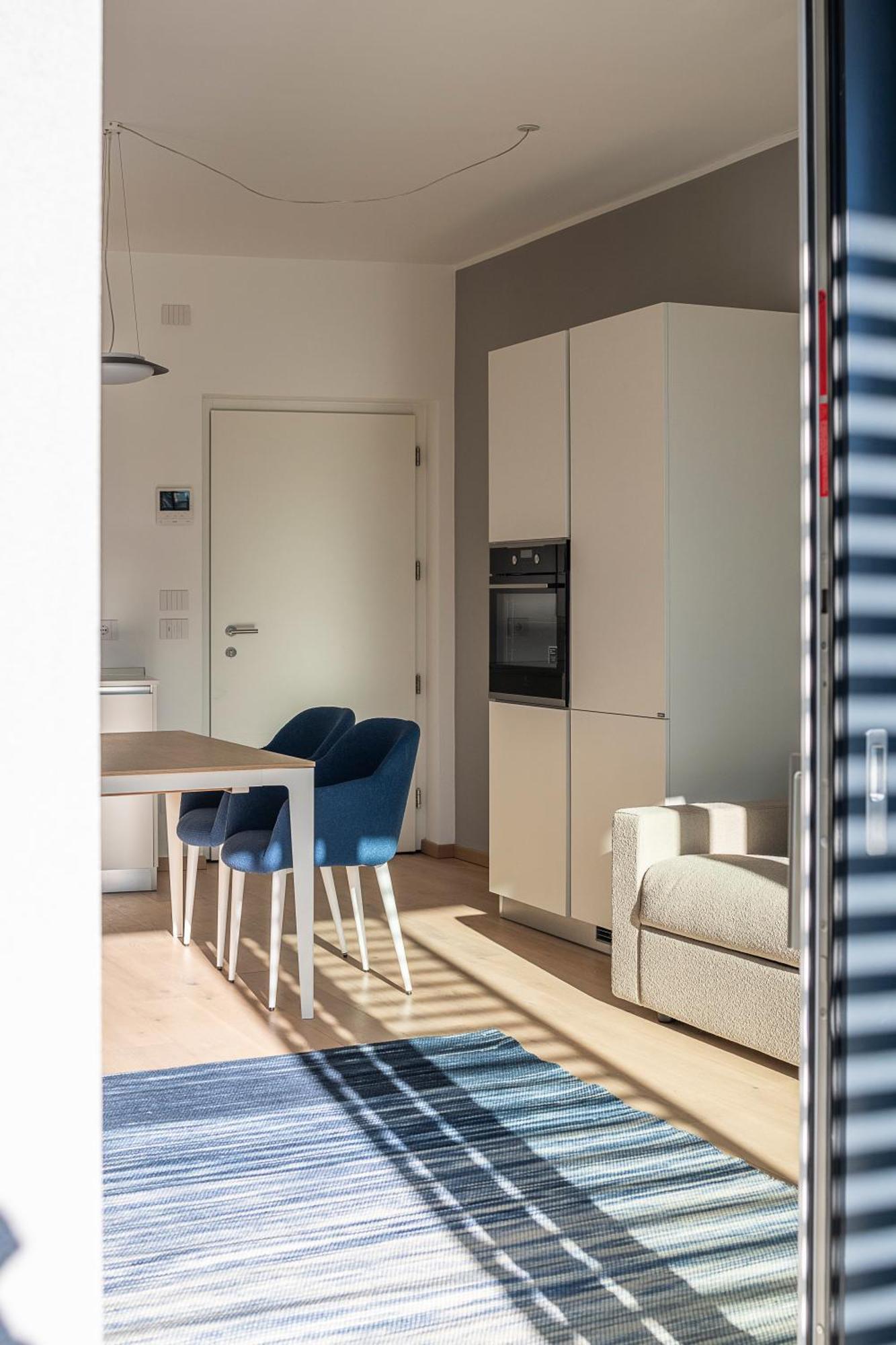 Serviced Apartments By Hotel De Charme Лавено Екстериор снимка